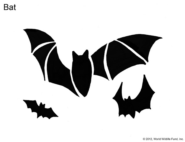 Easy bat pumpkin outline cutout for carving